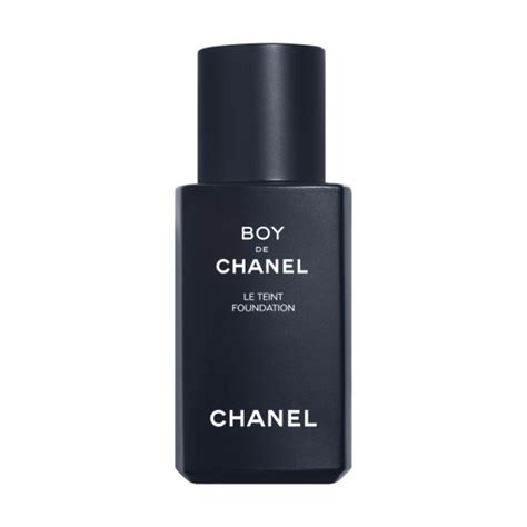 BOY DE CHANEL Foundation N°20 